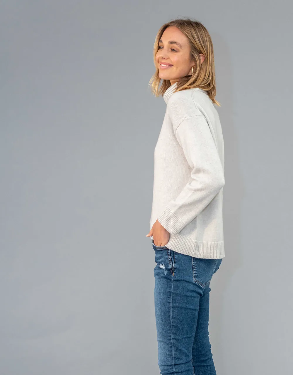 Cashmere Turtleneck Pullover in Ice